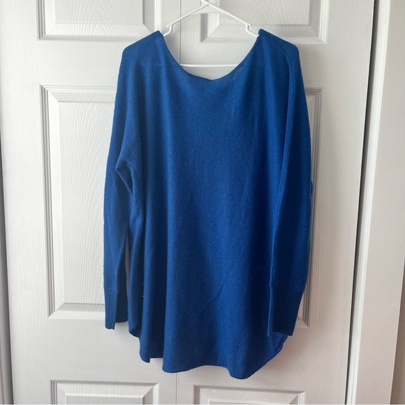 Old Navy Long Sleeve Scoop Neck Sweater Blue XL - Picture 3 of 4